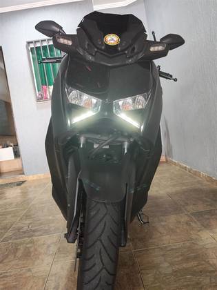 YAMAHA XMAX 250 CONNECTED ABS YAMAHA XMAX 250 CONNECTED ABS